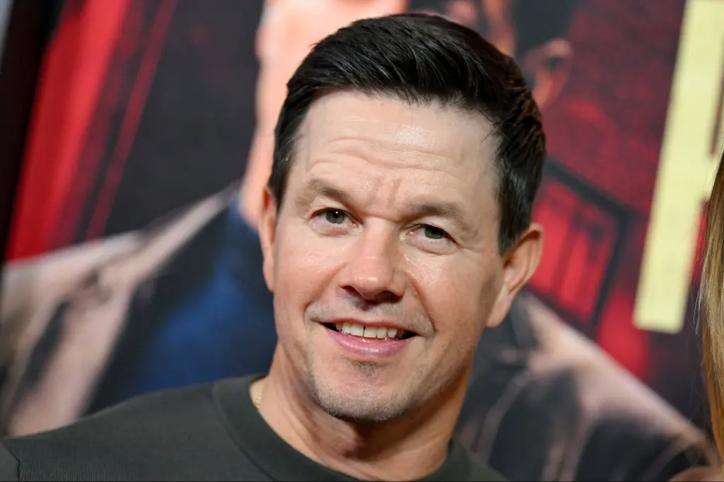 Mark Wahlberg Just Bought a $37M Mansion in Florida Mark Wahlberg Just Bought a $37M Mansion in Florida