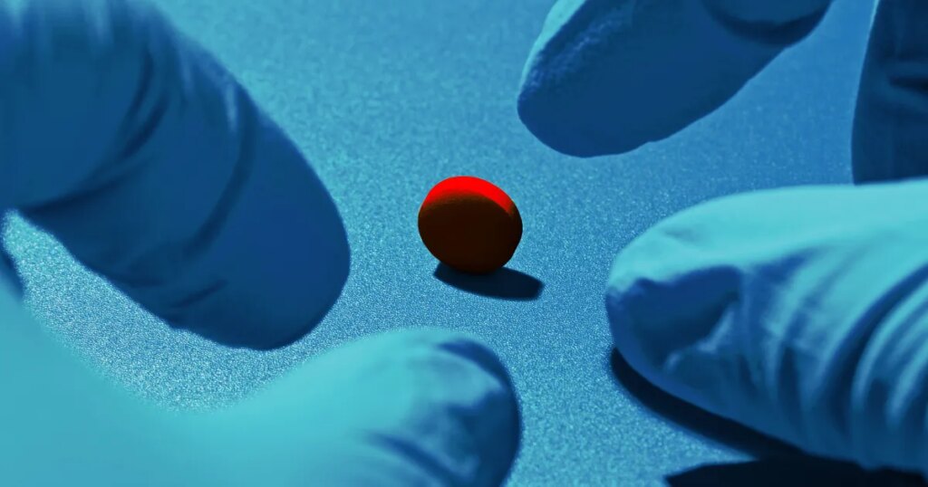 Reddit’s AI Suggests That People Suffering Chronic Pain Try Opioids Reddit's AI Suggests That People Suffering Chronic Pain Try Opioids