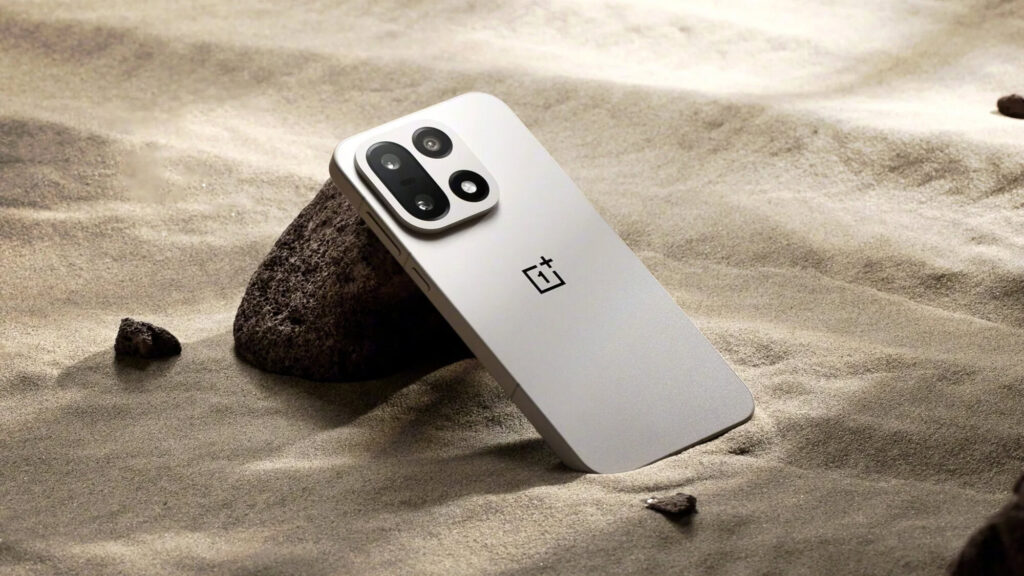 The OnePlus 15 is the worst possible successor for the OnePlus 13 A render of the OnePlus 15, showing the back of the phone.