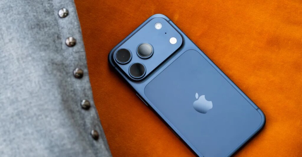 Apple just had a record-breaking iPhone quarter Apple just had a record-breaking iPhone quarter