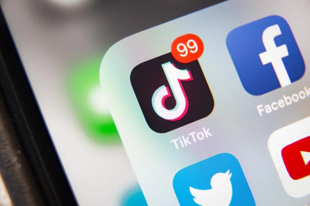 The ‘New’ TikTok Is Here—And Content Creators Are Sounding The Alarm The 'New' TikTok Is Here—And Content Creators Are Sounding The Alarm