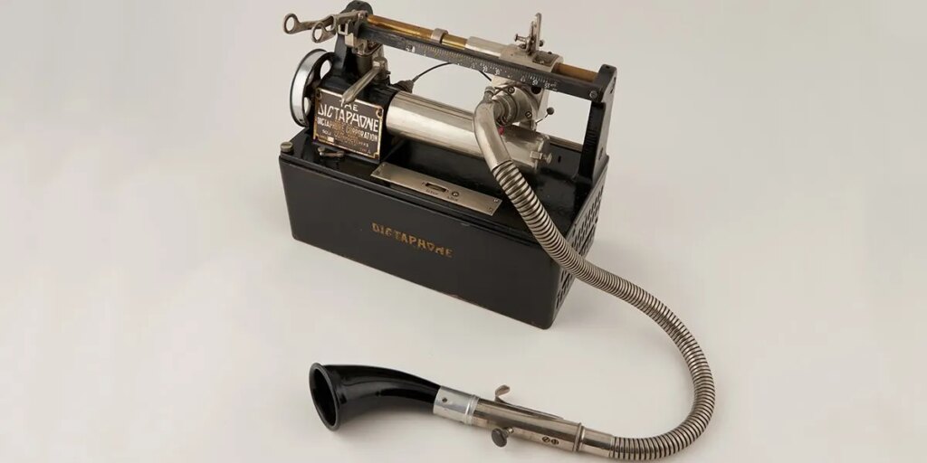 Who Invented the Dictaphone? – IEEE Spectrum Who Invented the Dictaphone? - IEEE Spectrum