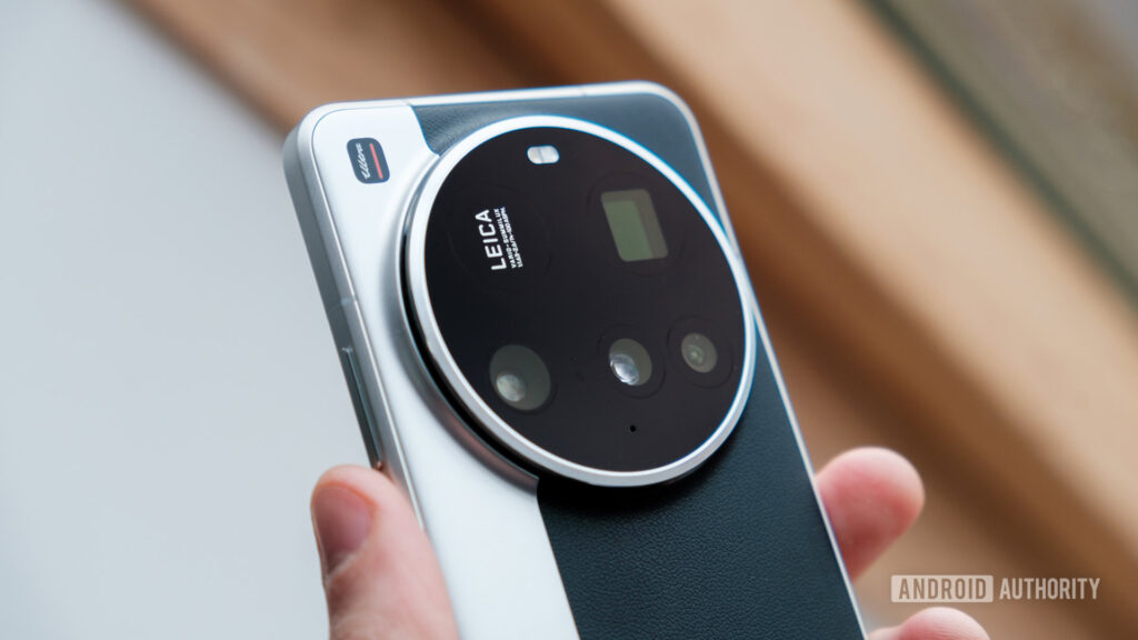 Why 2026 smartphones won’t have this game-changing camera tech Xiaomi 15 Ultra camera housing angled