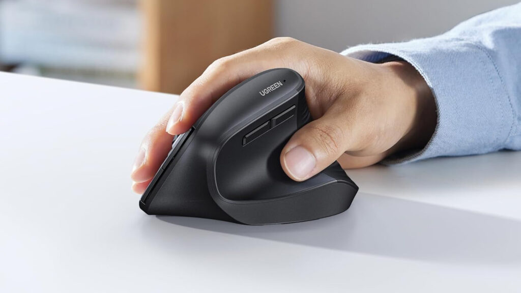 Deal: This UGREEN Ergonomic Mouse is only $16.99 right now! UGREEN Ergonomic Mouse with hand