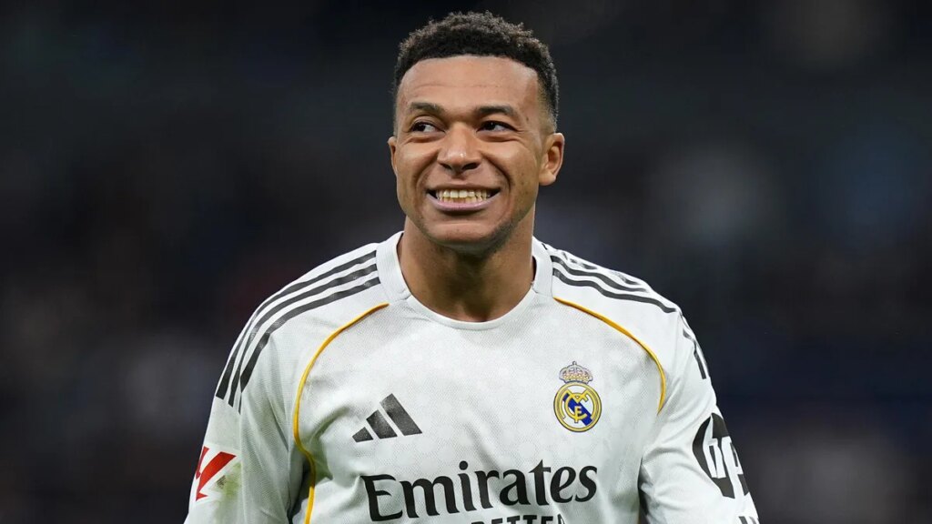La Liga Soccer: Stream Valencia vs. Real Madrid Live From Anywhere La Liga Soccer: Stream Valencia vs. Real Madrid Live From Anywhere