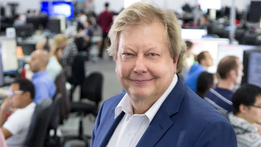 WiseTech CEO threatened amid job cuts; founder Richard White calls in police Logistics giant WiseTech cuts 2000 coding jobs as AI takes over