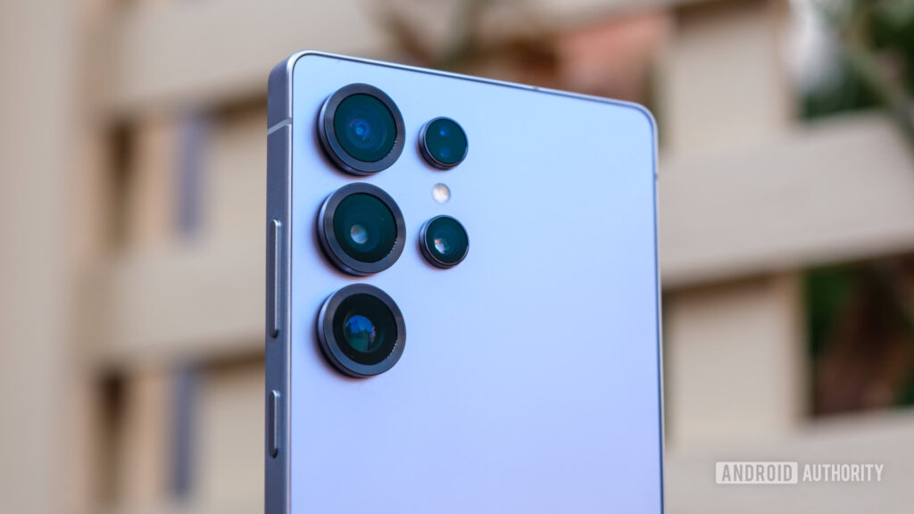 Samsung and Apple are putting the variable aperture on the wrong camera Samsung Galaxy S25 Ultra rear cameras