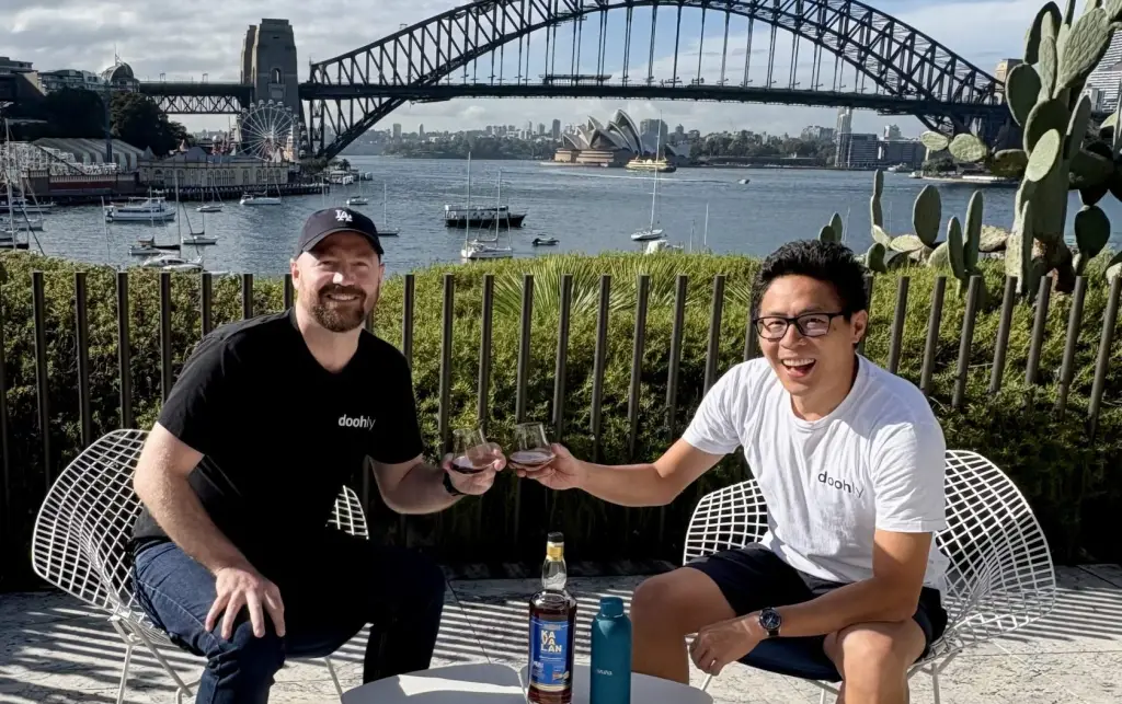 Angel’s sharing: LinkedIn influencer Rayn Ong spends exit returns on Tassie whiskey distillery Angel's sharing: LinkedIn influencer Rayn Ong spends exit returns on Tassie whiskey distillery