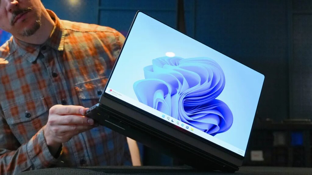 I tried Lenovo’s modular ThinkBook laptop, and it’s a concept I’d actually root for I tried Lenovo's modular ThinkBook laptop, and it's a concept I'd actually root for