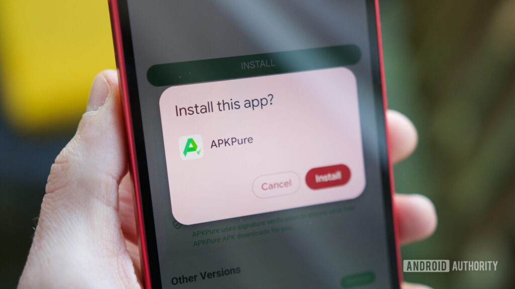 Survey shows something bigger than sideloading is bothering Android users Survey shows something bigger than sideloading is bothering Android users