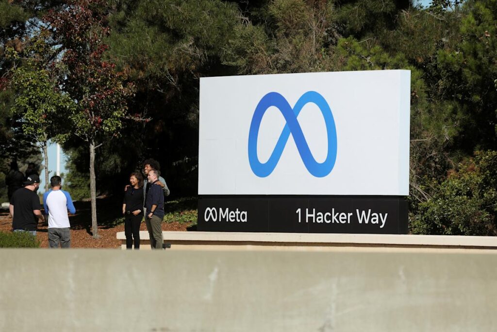 Tech companies are teaming up to combat scammers Tech companies are teaming up to combat scammers