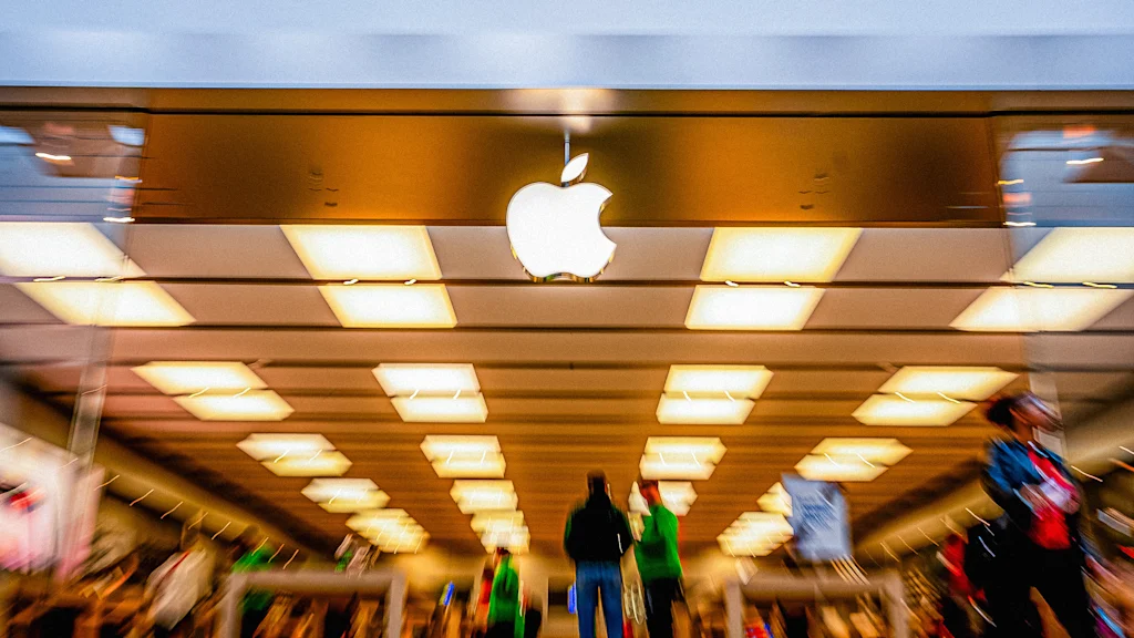 Apple Stores closing 2026: list of struggling retail locations grows DAA Icon