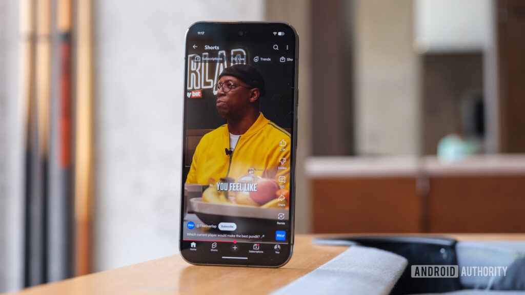 Google Pixel 10 Pro XL YouTube Short