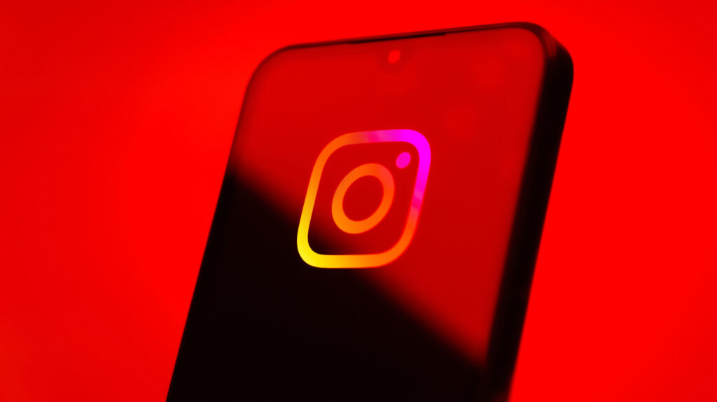 Instagram’s Recommendation Algorithm Will Penalize ‘Unoriginal’ Photo And Carousel Posts Instagram's Recommendation Algorithm Will Penalize 'Unoriginal' Photo And Carousel Posts
