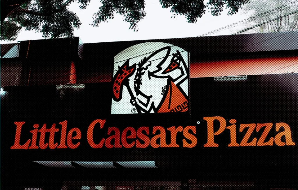 Little Caesars Makes History With Drone Delivery in 4 Minutes Little Caesars Makes History With Drone Delivery in 4 Minutes
