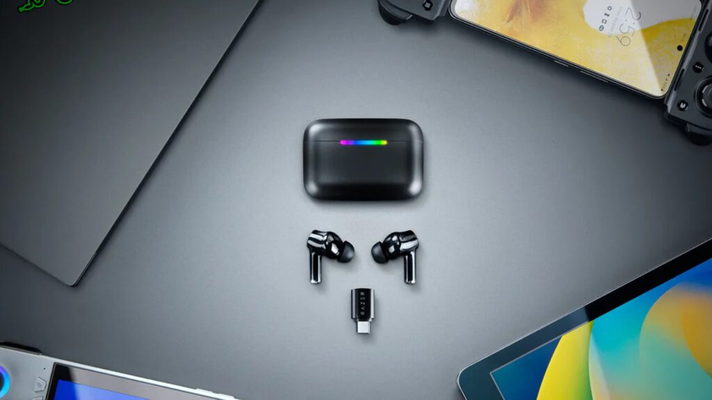 Razer’s new gaming earbuds come with a case that pulls its weight Razer Hammerhead V3 HyperSpeed Gaming Earbuds Press Image