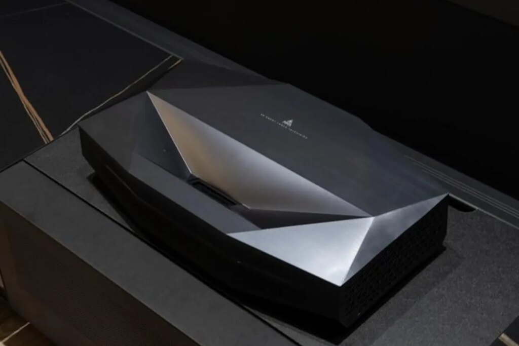 AWOL Aetherion Pro Projector Now Commercially Available AWOL Aetherion Pro Projector Now Commercially Available