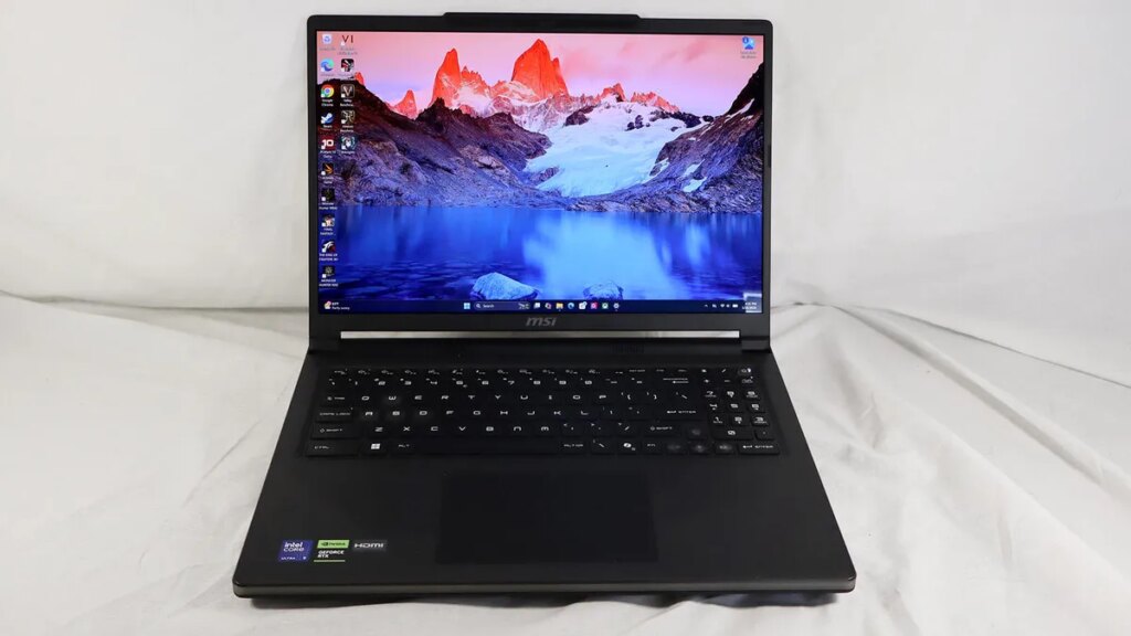 After using this Windows laptop for work and play, I’m wondering why I still need my PC tower After using this Windows laptop for work and play, I'm wondering why I still need my PC tower
