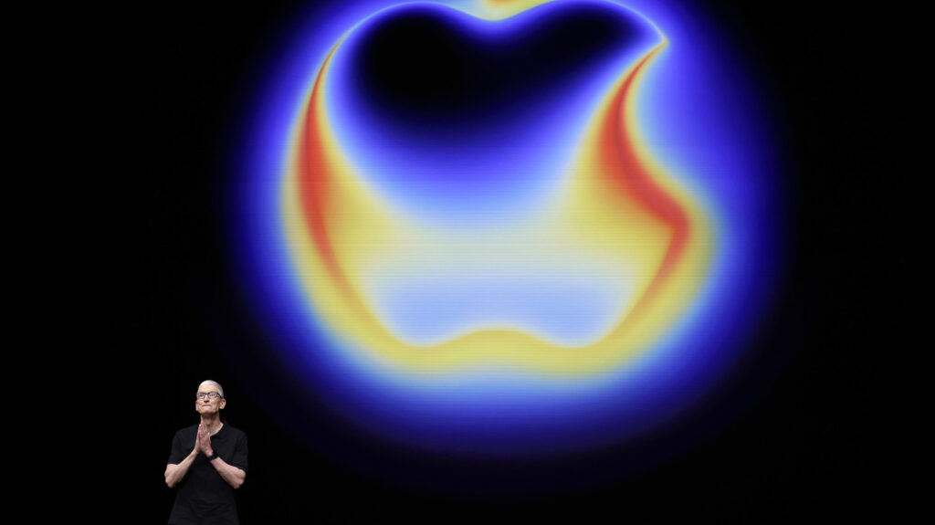Apple’s Smart Glasses Reportedly Won’t Make Their Debut Until End Of 2027 Apple's Smart Glasses Reportedly Won't Make Their Debut Until End Of 2027