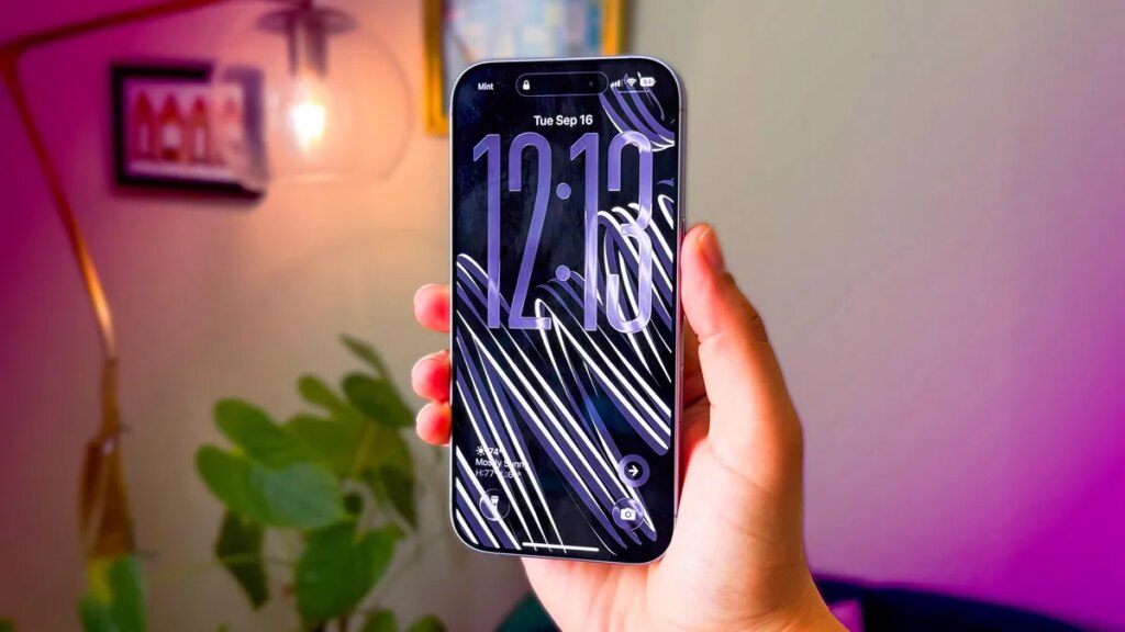 Apple’s iPhone 17 Is the Best-Selling Phone for the First Quarter of 2026 iPhone 17