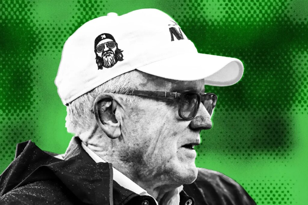 Fans Aghast as New York Jets Say They’re Switching to AI Fans Aghast as New York Jets Say They're Switching to AI