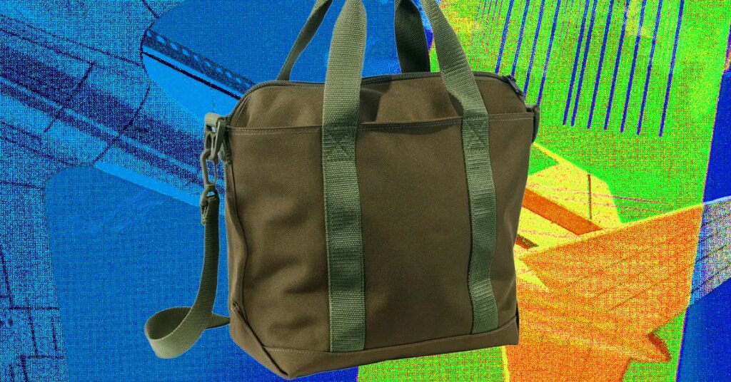 L.L.Bean’s Zip Hunter’s Tote Is the Only Carryall You Need L.L.Bean's Zip Hunter's Tote Is the Only Carryall You Need