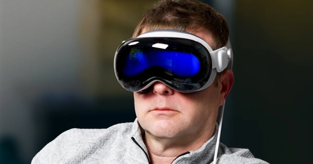 Apple reportedly slashes its Vision roadmap for smart glasses, and Meta’s lead matters more than ever Apple reportedly slashes its Vision roadmap for smart glasses, and Meta's lead matters more than ever