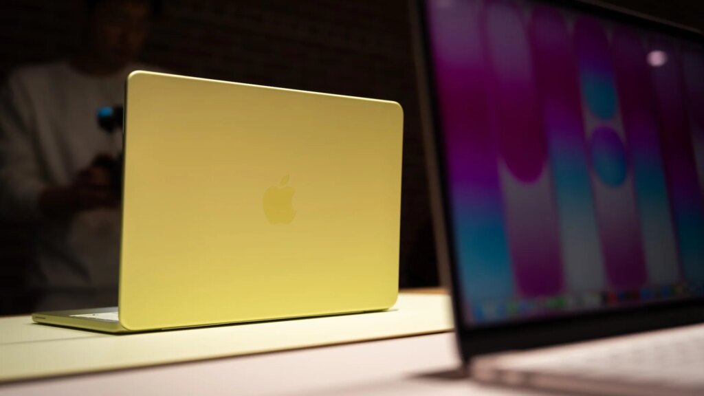 Apple’s Price Increase Is Finally Here. It’s About Branding as Much as RAM