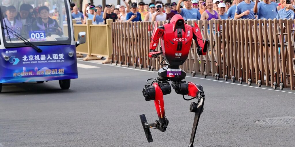 China Humanoid Robot Marathon Winner Runs On Liquid Cooling China Humanoid Robot Marathon Winner Runs On Liquid Cooling