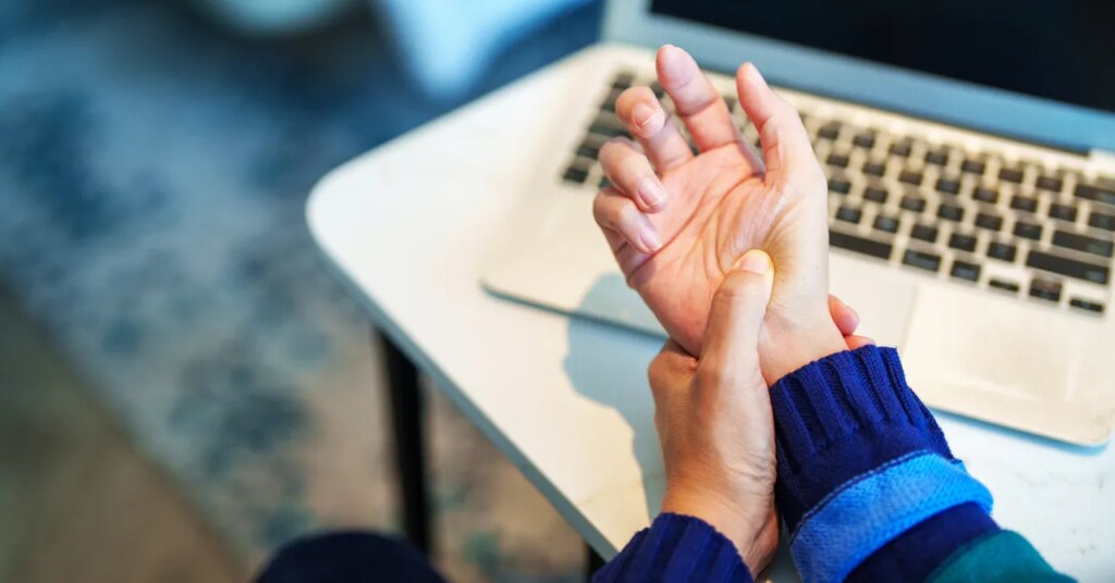 French Startup Uses Special Polymers to Better Help Nerves Heal French Startup Uses Special Polymers to Better Help Nerves Heal