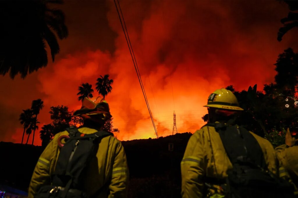 Grim New Prediction Market Lets Gamblers Bet on Raging Wildfires