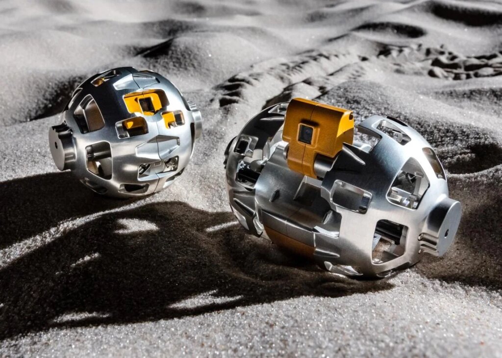Japan Thinks Swarms of Transformer Robots Could Explore the Moon