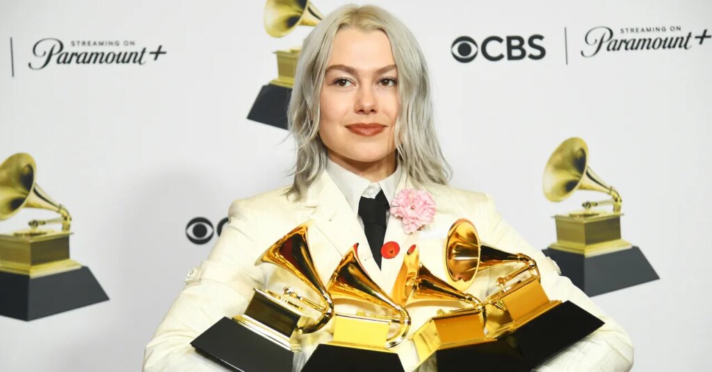 Phoebe Bridgers Ditched the Internet to Hype Up Her New Music. It’s Working Phoebe Bridgers Ditched the Internet to Hype Up Her New Music. It’s Working