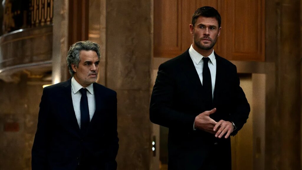 Prime Video: The 17 Absolute Best Movies to Watch A still of Mark Ruffalo and Chris Hemsworth in Crime 101