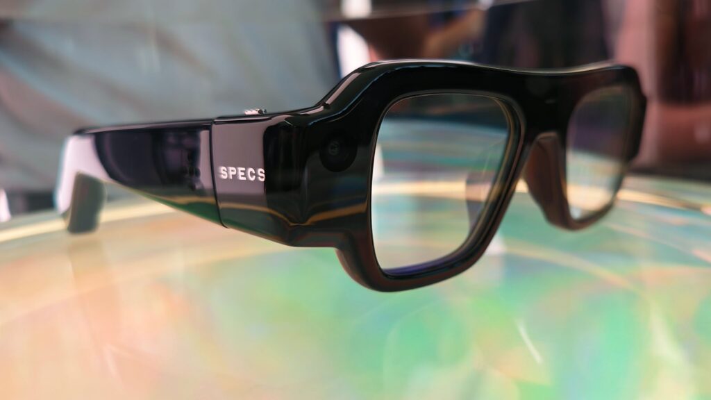 Snap won’t confirm the chip but Qualcomm claims its new Specs are in the ‘AR family’ — will that be enough? Snap won't confirm the chip but Qualcomm claims its new Specs are in the 'AR family' — will that be enough?