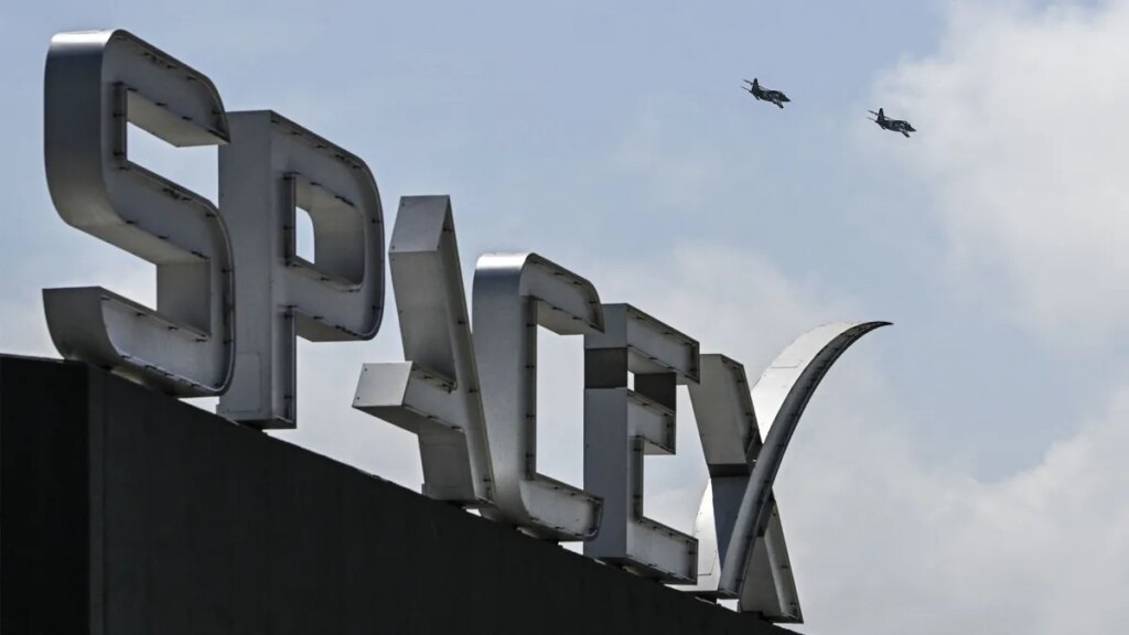 SpaceX says it may issue ‘significant’ equity in ‘future transactions’ US billionaire businessman and pilot Jared Isaacman flies in formation aboard a fighter jet over the SpaceX sign, close to the Starship spacecraft, before his third test flight from Starbase in Boca Chica, Texas, on March 13, 2024.