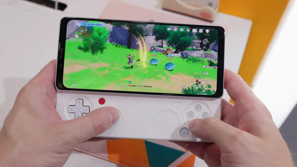 The AYANEO Pocket Play isn’t out yet, but someone went hands-on AYANEO Pocket Play PC World 1