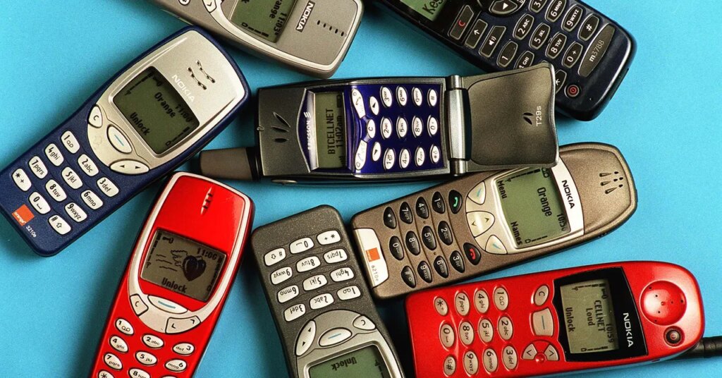 The FCC Wants to Kill Burner Phones
