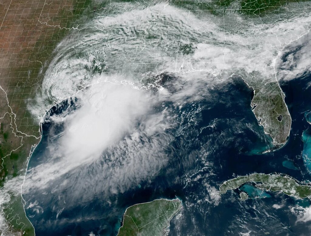 The first Atlantic tropical storm of 2026 is here—and it used to be a Pacific cyclone The first Atlantic tropical storm of 2026 is here—and it used to be a Pacific cyclone