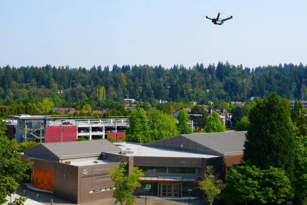 Watch how Redmond PD tracks an alleged thief from high in the sky – GeekWire Watch how Redmond PD tracks an alleged thief from high in the sky – GeekWire