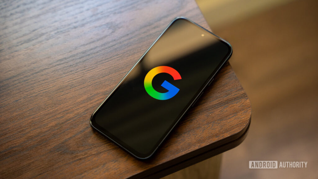 3 reasons why I want to ditch Google, and 3 reasons why I can’t Google logo on smartphone stock photo 2