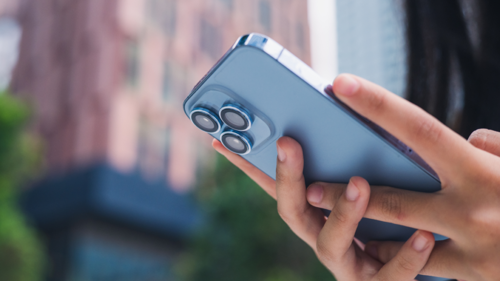 Apple Releases iOS 26.5.2 Early to Ward Off AI-Equipped Hackers Apple Releases iOS 26.5.2 Early to Ward Off AI-Equipped Hackers