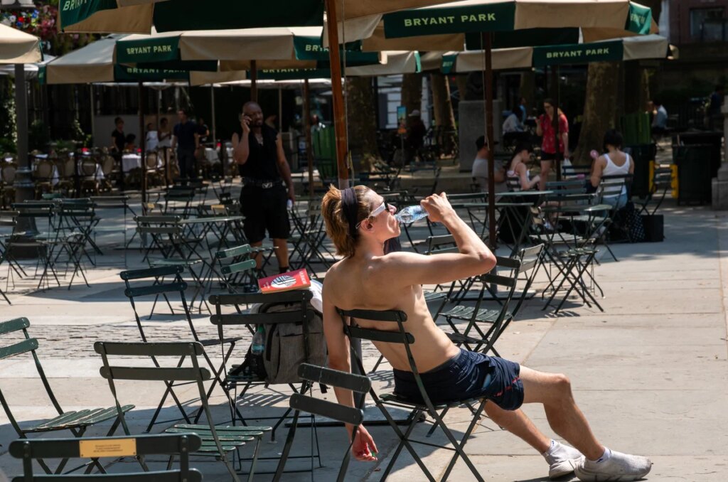 How to avoid heat illness and stay safe during the mega heat wave How to avoid heat illness and stay safe during the mega heat wave
