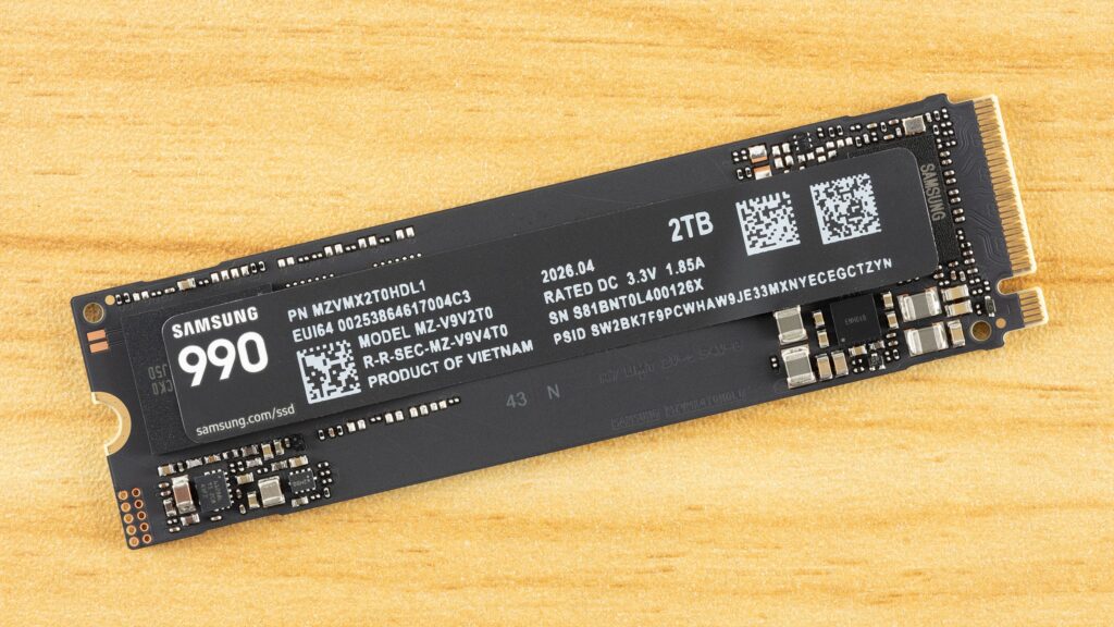 Samsung 990 2TB SSD Review: New flash, familiar speeds Samsung 990 2TB SSD Review: New flash, familiar speeds