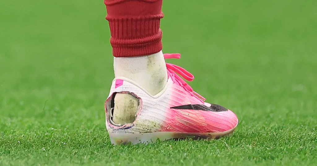Why Do Some Soccer Players Cut the Heels Off Their Cleats? Why Do Some Soccer Players Cut the Heels Off Their Cleats?