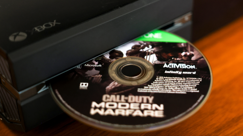 Xbox Could Soon Let You Turn Your Physical Games Into Downloadable Files Xbox Could Soon Let You Turn Your Physical Games Into Downloadable Files