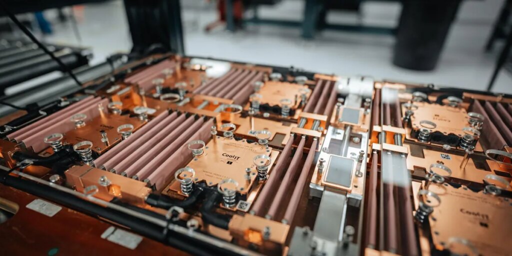Near-Total Liquid Heat Capture Keeps AI Racks Cool Near-Total Liquid Heat Capture Keeps AI Racks Cool